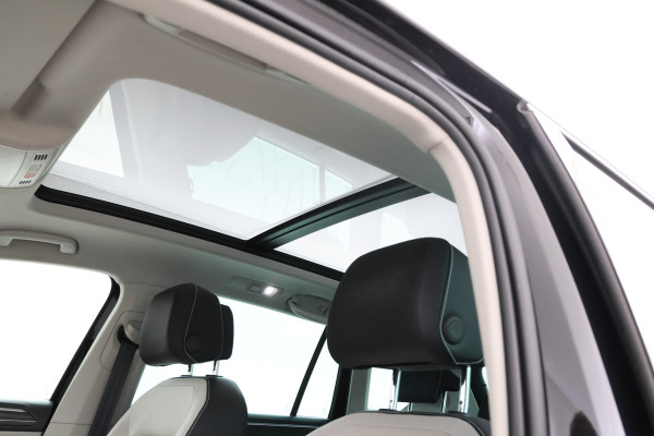 Volkswagen Tiguan 2.0 TSI 4Motion Highline Business R Panorama, Automaat, Trekhaak
