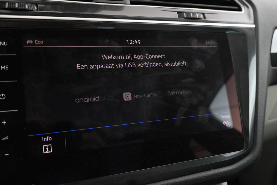 Volkswagen Tiguan 2.0 TSI 4Motion Highline Business R Panorama, Automaat, Trekhaak