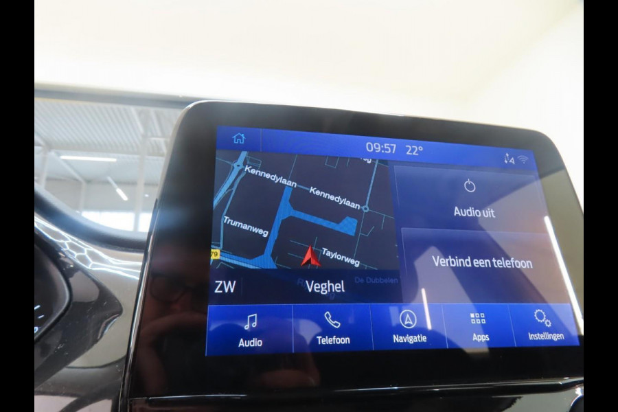 Ford Puma 1.0 EcoBoost Hybrid Titanium | 74.500 KM | Winter Pack | Navigatie