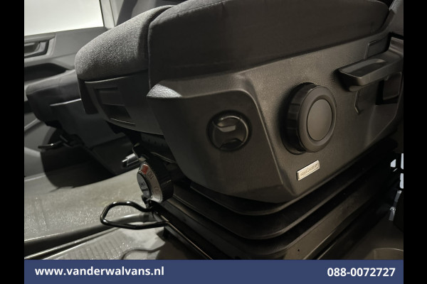 Volkswagen Crafter 2.0 TDI 141pk L3H3 L2H2 Euro6 Airco | Navigatie | Apple Carplay | Chauffeursstoel Android Auto, Parkeersensoren, 3000kg trekvermogen