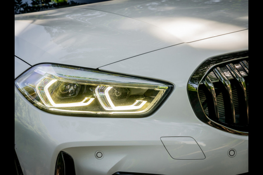 BMW 1-serie 118i High Executive M-sport |Panoramadak|Dealeronderhouden