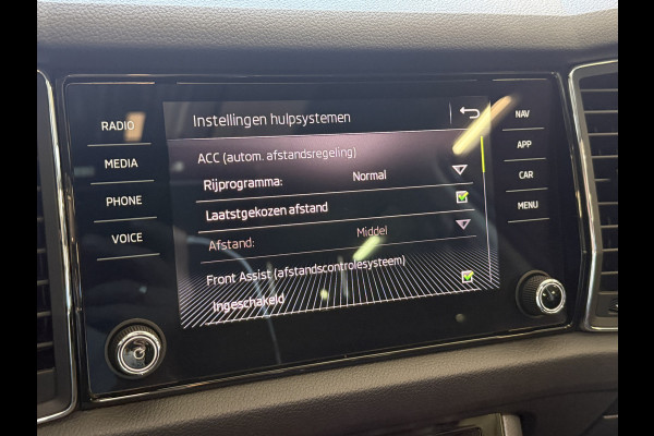 Škoda Kodiaq 1.5 TSI Business Edition | Panoramadak | Apple Carplay | Stoelverwarming
