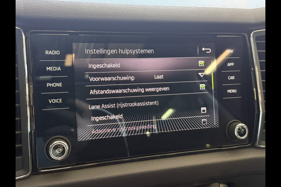 Škoda Kodiaq 1.5 TSI Business Edition | Panoramadak | Apple Carplay | Stoelverwarming
