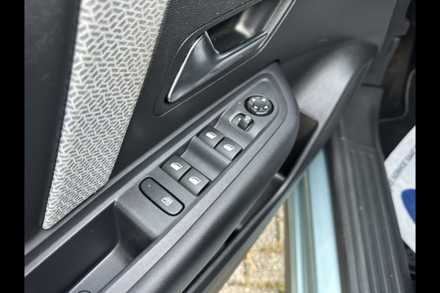 Citroën C4 1.2 Puretech Shine | Leren Bekleding | Trekhaak | Camera | Head-up display
