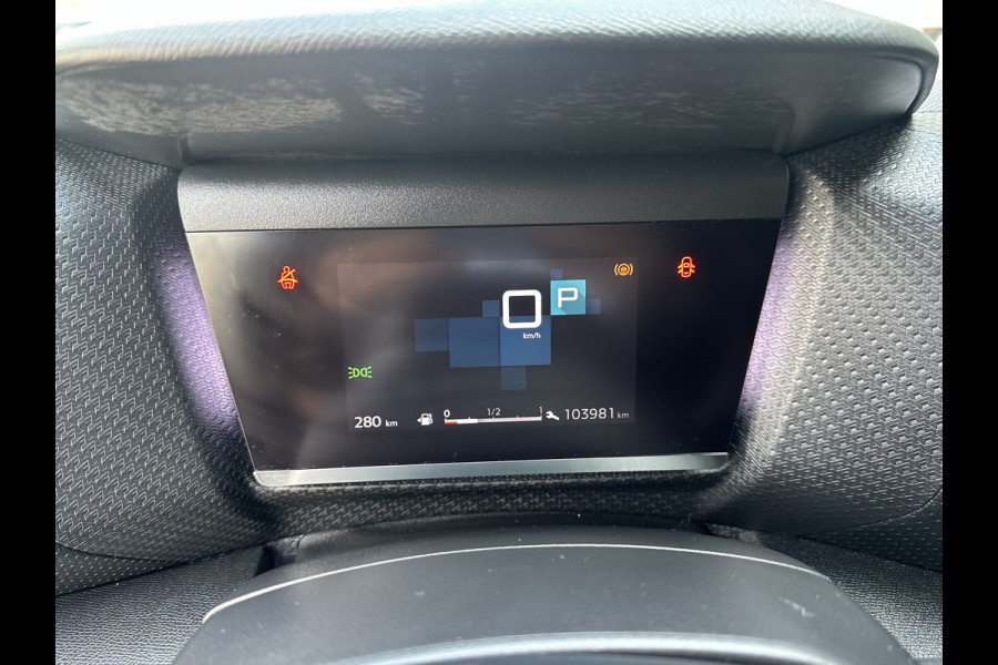 Citroën C4 1.2 Puretech Shine | Leren Bekleding | Trekhaak | Camera | Head-up display