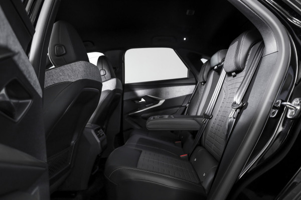 Peugeot 3008 1.2 Hybrid 145 GT | Dig. Cockpit | Adapt. Cruise | Stoel-+stuurverw. | PDC | Camera | NAV+App. Connect | ECC | 19" LM |