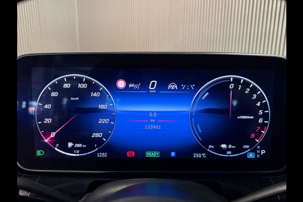 Mercedes-Benz C-Klasse Estate 300e AMG STYLING-PANORAMA-HEAD UP-360 CAMERA-NIGHT-COMPLEET