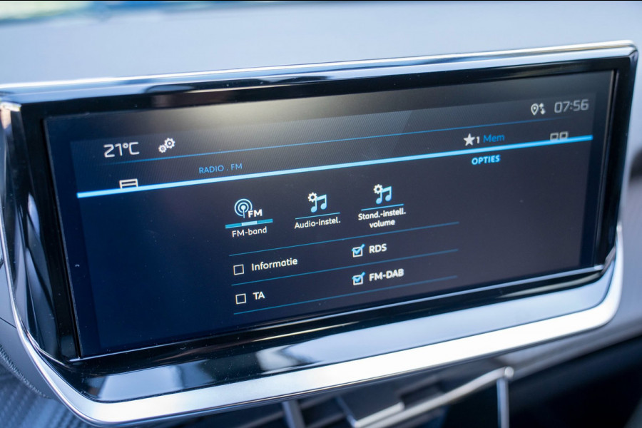 Peugeot 2008 1.2 Hybrid 136 Style|Prijs rijklaar incl 12 mnd garantie|Clima PDC Cruise Flippers