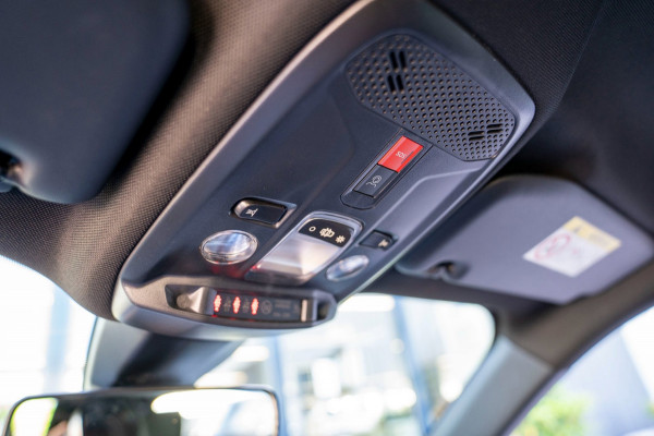 Peugeot 2008 1.2 Hybrid 136 Style|Prijs rijklaar incl 12 mnd garantie|Clima PDC Cruise Flippers