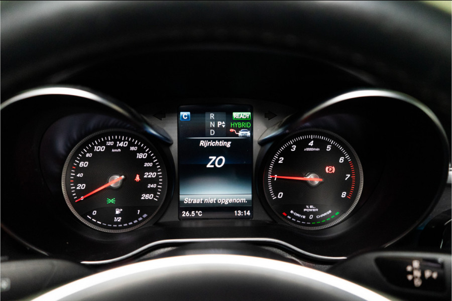 Mercedes-Benz C-Klasse 350 e Business Solution AMG 279PK | Pano | Keyless | 360 | Sfeerverlichting