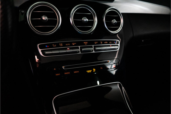 Mercedes-Benz C-Klasse 350 e Business Solution AMG 279PK | Pano | Keyless | 360 | Sfeerverlichting