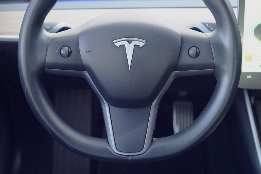 Tesla Model 3 Long Range AWD 75 kWh / SOH 84,3% / NL-Auto / Stoelverw. / Pano / Camera