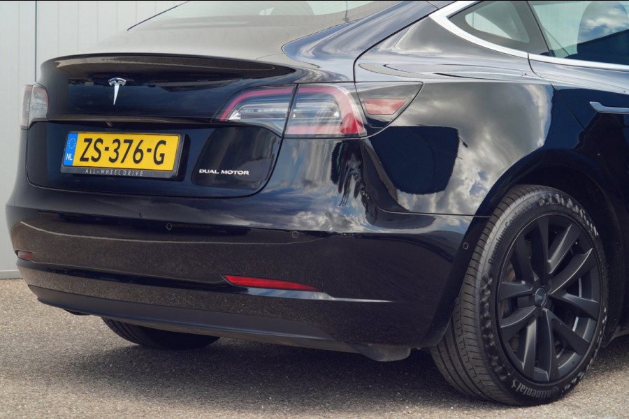 Tesla Model 3 Long Range AWD 75 kWh / SOH 84,3% / NL-Auto / Stoelverw. / Pano / Camera