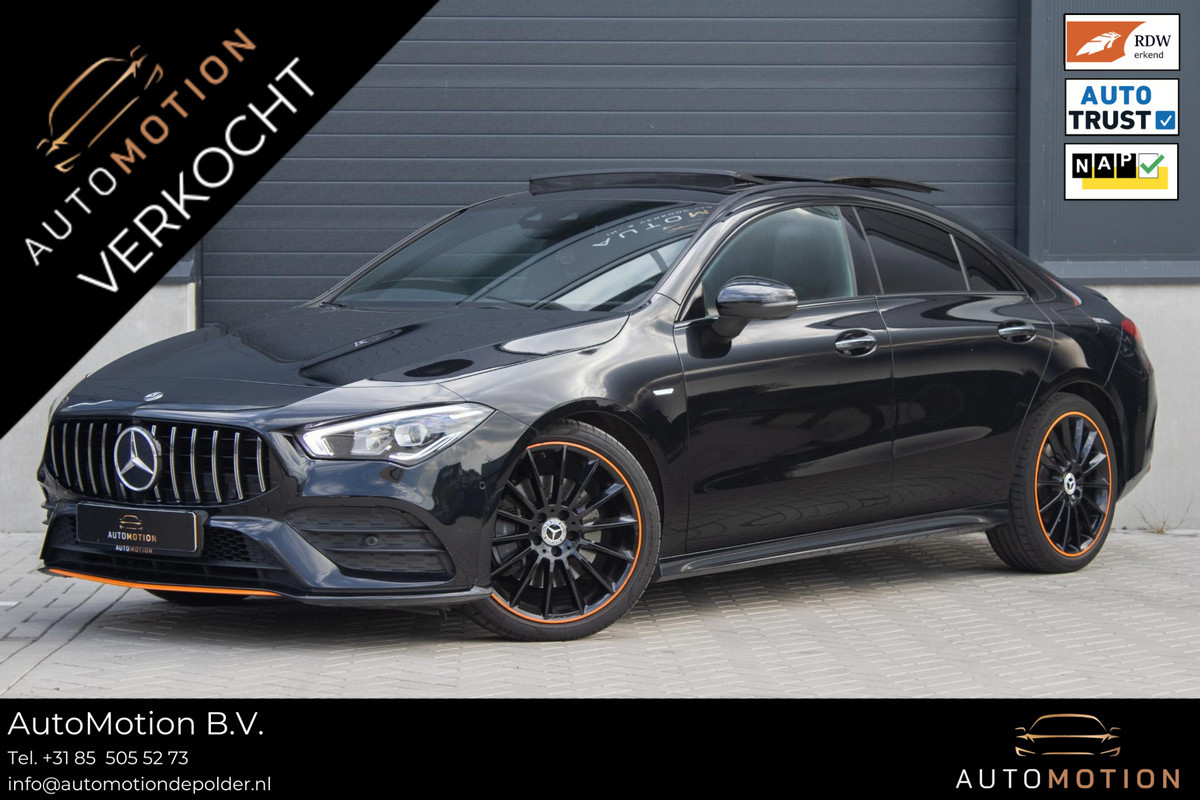 Mercedes-Benz CLA-Klasse 200 Orangeart Edition AMG PANO 360 Stoelverwarming Alarmsysteem
