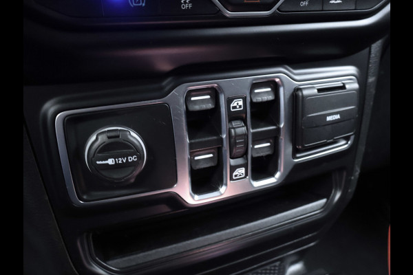 Jeep Wrangler Unlimited 4xe 380 Rubicon (APPEL CARPLAY,HARDTOP,NAVI,CAMERA,LEDER,STOELVERWAMING,ADAPTIEVE CRUISE,NETTESTAAT)
