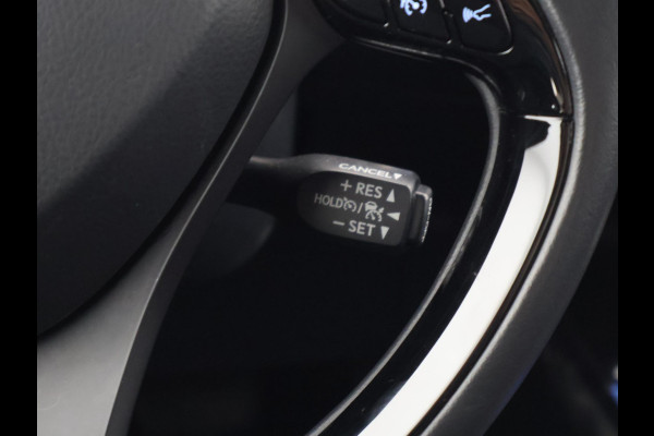 Toyota C-HR 2.0 High Power Hybrid Dynamic Bi-Tone | Navigatie | Parkeersensoren | Dodehoek detectie | Stoelverwarming |