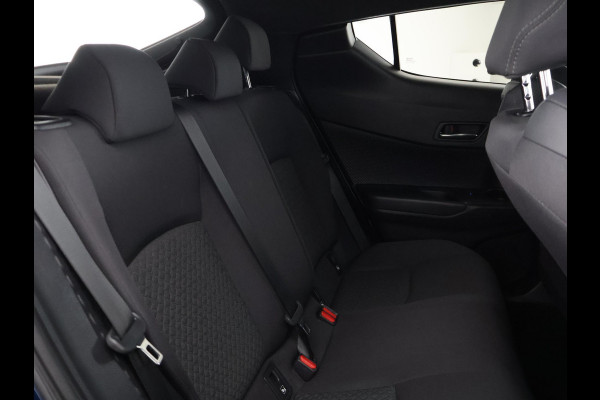 Toyota C-HR 2.0 High Power Hybrid Dynamic Bi-Tone | Navigatie | Parkeersensoren | Dodehoek detectie | Stoelverwarming |