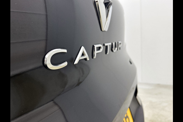 Renault Captur E-Tech full hybrid 145PK Techno | CAMERA | NAVI GROOT | STOELVERWARMING | KEYLESS