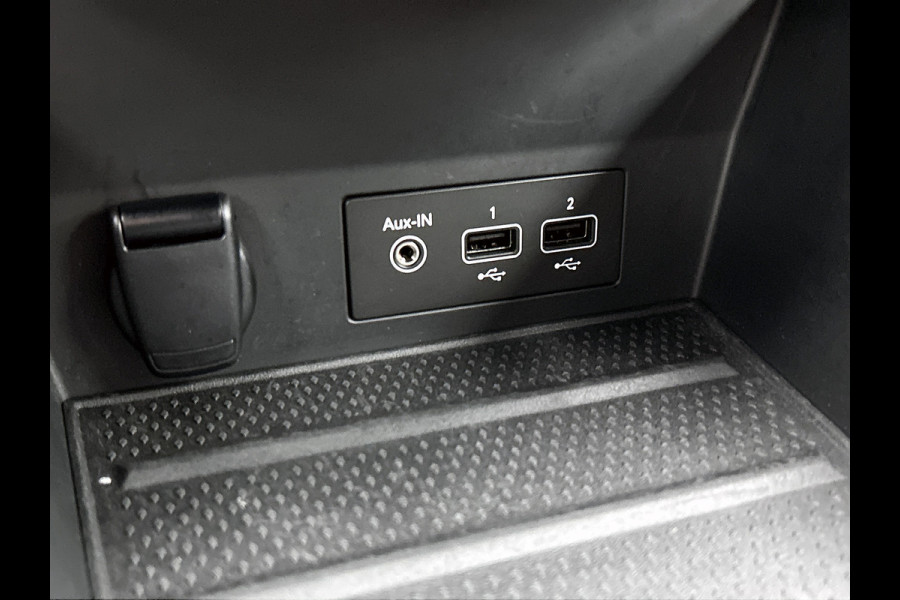 Renault Captur E-Tech Plug-in Hybrid 160PK R.S. Line RS | CAMERA | Navi Groot