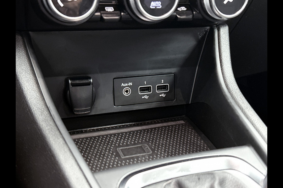 Renault Captur 160PK Techno Hybrid mild | NAVI GROOT | CAMERA | 1500 KG TREKGEWICHT