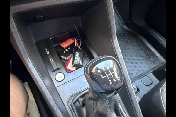 Volkswagen Caddy Cargo Maxi 1.5 TGI AIRCO I PDC I APPLE CARPLAY I 1e EIGENAAR I COMPLETE ONDERHOUDSHISTORIE I RIJDEN OP GROEN GAS = CO2 NEUTRAAL