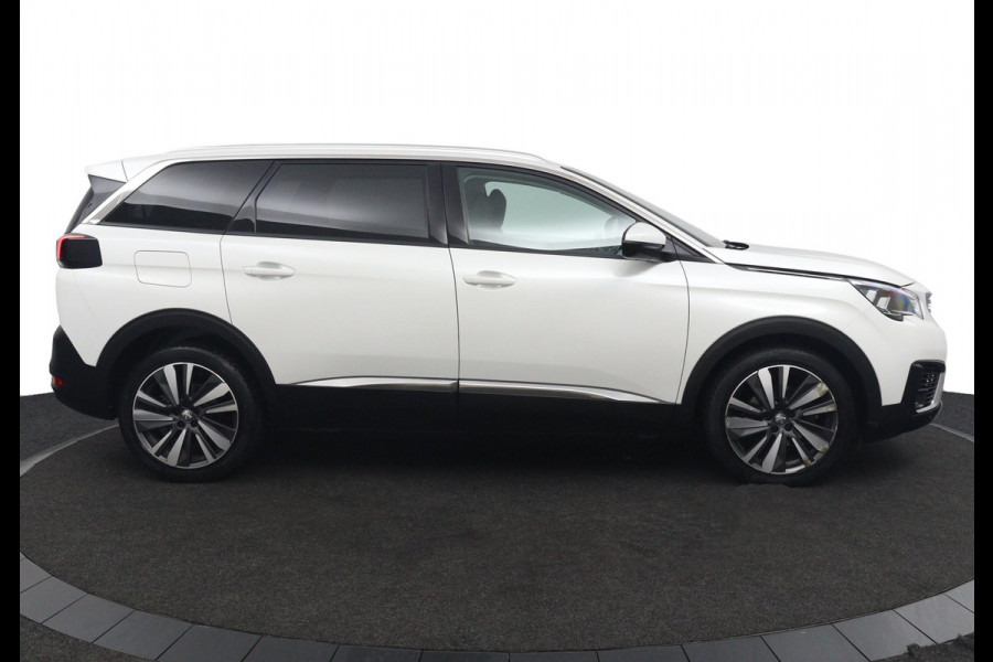 Peugeot 5008 1.2*130PK*NAVI*CAM*CRUISE*ECC*CARPLAY*7PERS