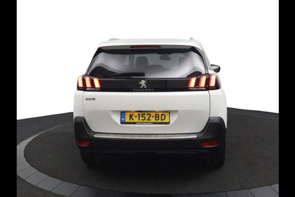 Peugeot 5008 1.2*130PK*NAVI*CAM*CRUISE*ECC*CARPLAY*7PERS