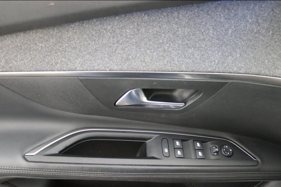 Peugeot 5008 1.2*130PK*NAVI*CAM*CRUISE*ECC*CARPLAY*7PERS