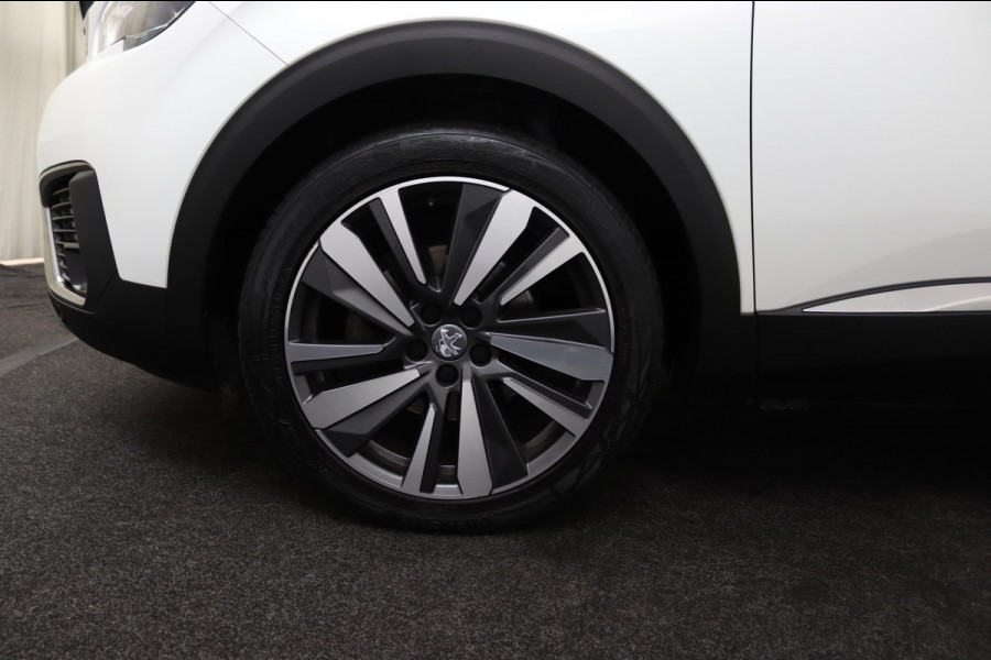 Peugeot 5008 1.2*130PK*NAVI*CAM*CRUISE*ECC*CARPLAY*7PERS