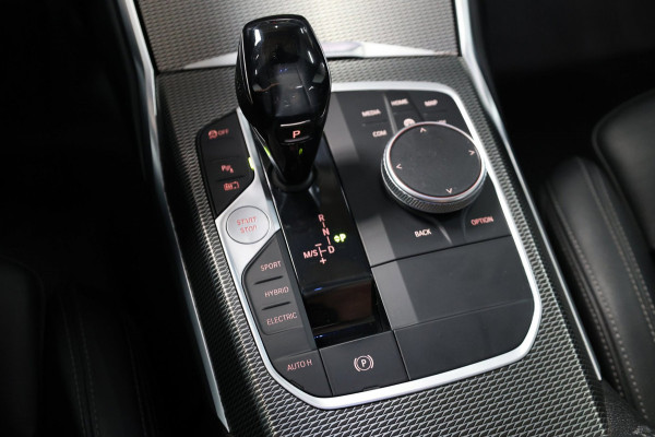 BMW 3-serie 330e M Sport LED/VIRTUAL/SFEER/SCHUIFDAK/LEER+S.VERWARMING/18" LMV/CAM/ACC/ECC/12 MND GARANTIE!