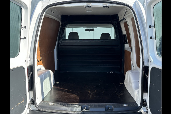 Volkswagen Caddy 2.0 TDI 102 PK / EURO 6 / L1H1 / 1e EIGENAAR / AIRCO / NAVI / APPLE CARPLAY / ANDROID AUTO