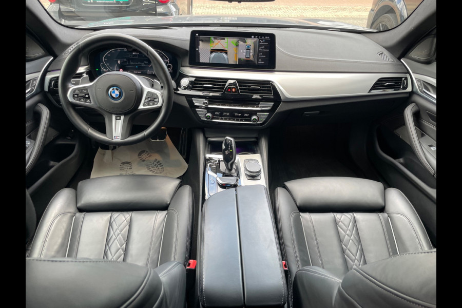 BMW 5 Serie Touring 530e High Executive Laser Led Panorama M-pakket 19inch breedset memory orig NL Geleverd NAP compleet!