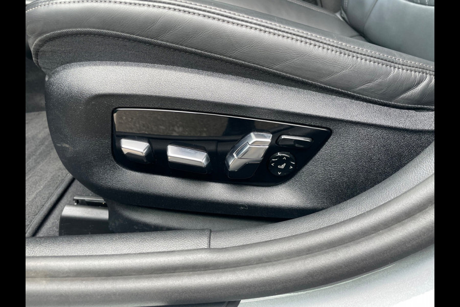 BMW 5 Serie Touring 530e High Executive Laser Led Panorama M-pakket 19inch breedset memory orig NL Geleverd NAP compleet!