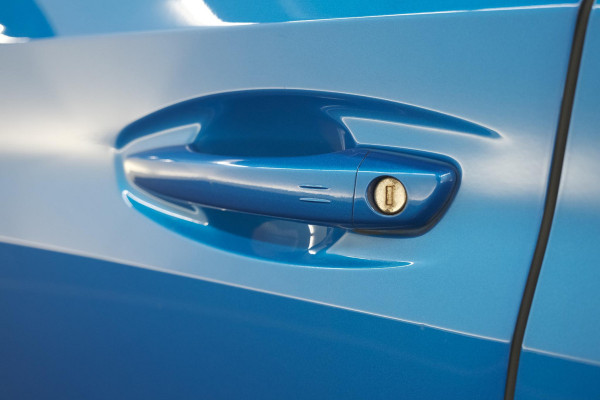 Peugeot 208 PureTech 100 Allure | Trekhaak | Camera | Apple Carplay | Navigatie | Parkeersensoren