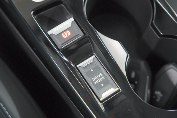 Peugeot 208 PureTech 100 Allure | Trekhaak | Camera | Apple Carplay | Navigatie | Parkeersensoren