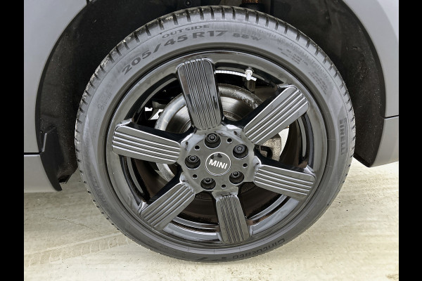 MINI 5-deurs 1.5 Cooper Classic (NL-auto, 1e Eig, Dealer OnderH, Navi Prof, Sportstoel, Parkeersensoren, Climate Con, Etc)