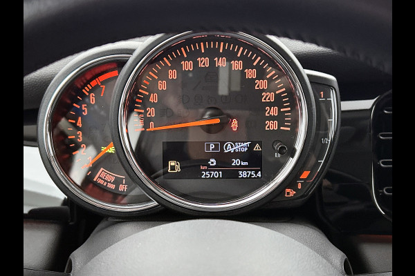 MINI 5-deurs 1.5 Cooper Classic (NL-auto, 1e Eig, Dealer OnderH, Navi Prof, Sportstoel, Parkeersensoren, Climate Con, Etc)