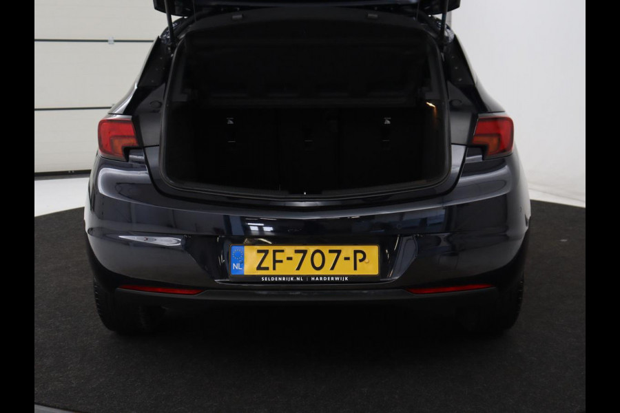 Opel Astra 1.0 Turbo 120 Jaar Edition Carplay | DAB radio | Bluetooth | Parkeerhulp | Navigatie | Cruise control | Climate control