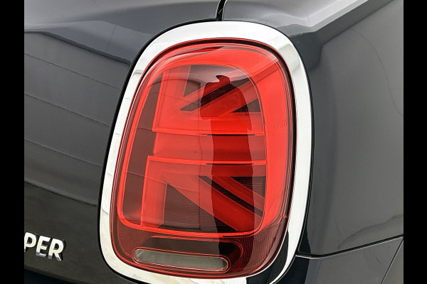 MINI 5-deurs 1.5 Cooper Classic (NL-auto, 1e Eig, Dealer OnderH, Panorama, Carplay, Navi Prof, Sportstoel, ParkeerS, Climate, Etc)