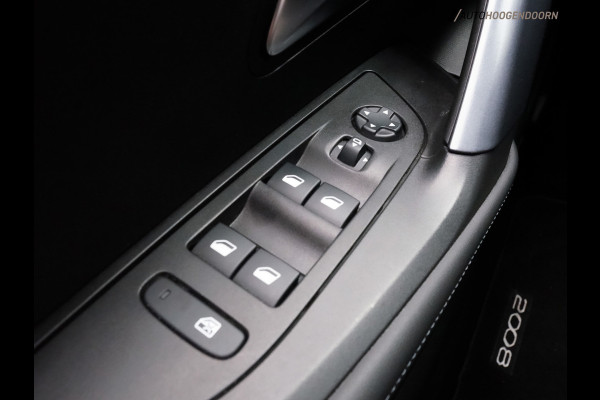 Peugeot 2008 1.2 PureTech Allure Luxe (KEYLESS,LED,3D-COCKPIT,COMFORT-STOELEN,APPLE CARPLAY,CAMERA,CLIMATE,CRUISE,LM-VELGEN)