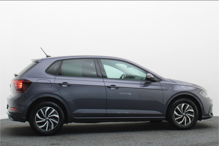 Volkswagen Polo 1.0 TSI Life Virtual Cockpit, ACC, Apple Carplay, Rijstrooksensor, LED, DAB, PDC, 15''