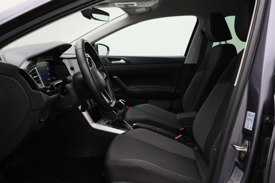 Volkswagen Polo 1.0 TSI Life Virtual Cockpit, ACC, Apple Carplay, Rijstrooksensor, LED, DAB, PDC, 15''