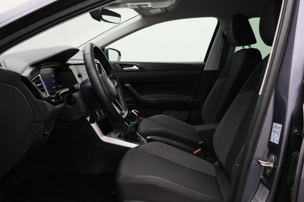 Volkswagen Polo 1.0 TSI Life Virtual Cockpit, ACC, Apple Carplay, Rijstrooksensor, LED, DAB, PDC, 15''