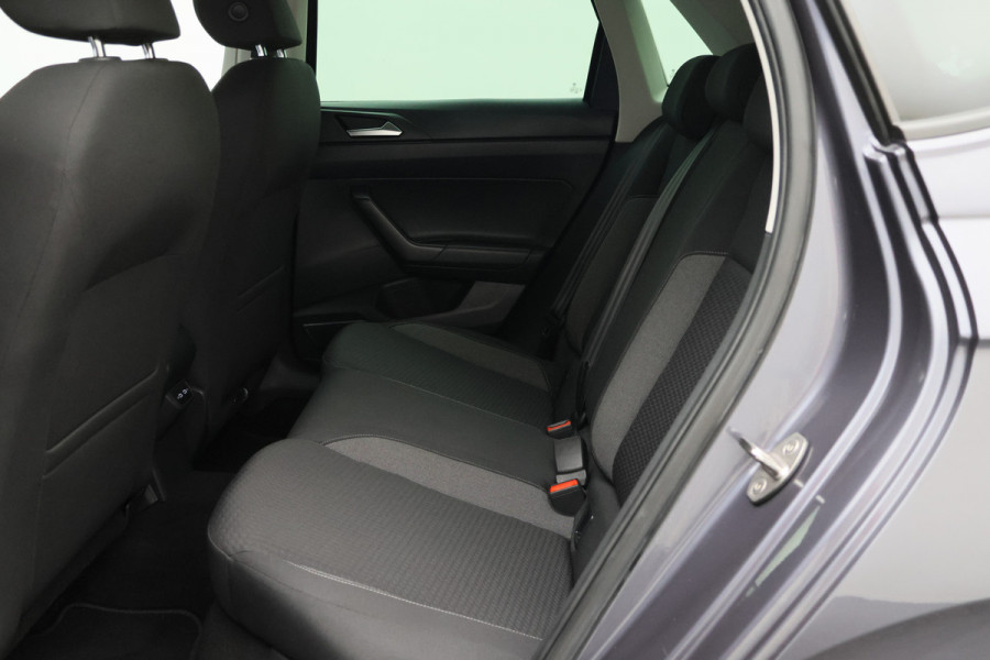 Volkswagen Polo 1.0 TSI Life Virtual Cockpit, ACC, Apple Carplay, Rijstrooksensor, LED, DAB, PDC, 15''