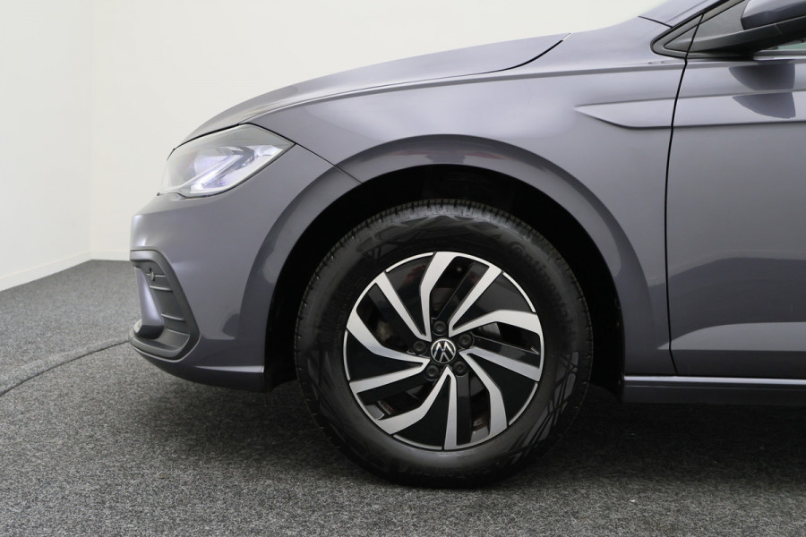 Volkswagen Polo 1.0 TSI Life Virtual Cockpit, ACC, Apple Carplay, Rijstrooksensor, LED, DAB, PDC, 15''