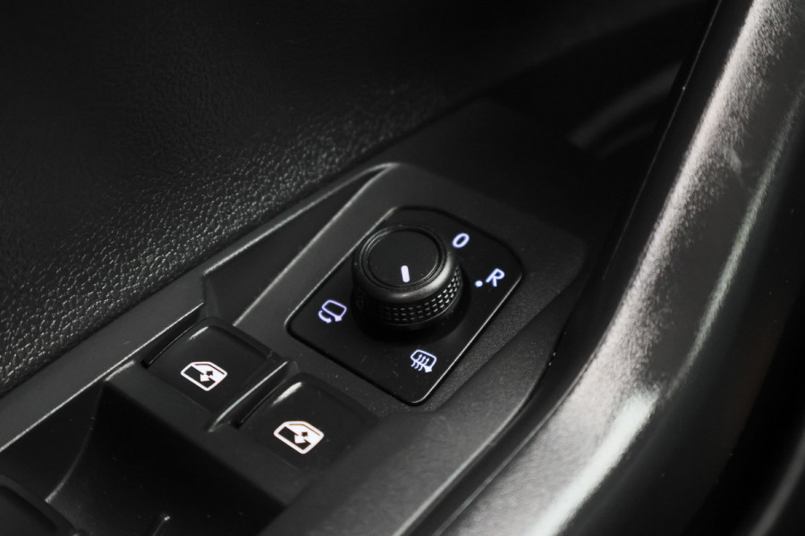 Volkswagen Polo 1.0 TSI Life Virtual Cockpit, ACC, Apple Carplay, Rijstrooksensor, LED, DAB, PDC, 15''
