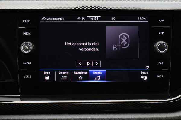 Volkswagen Polo 1.0 TSI Life Virtual Cockpit, ACC, Apple Carplay, Rijstrooksensor, LED, DAB, PDC, 15''