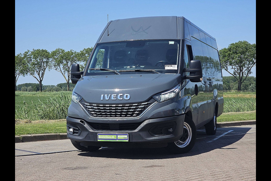 Iveco Daily 35S18HV 3.0 410 L4H2 3.0Ltr Automaat 180Pk 3.5T-Trekhaak Navi Euro6 LED 3-Zits