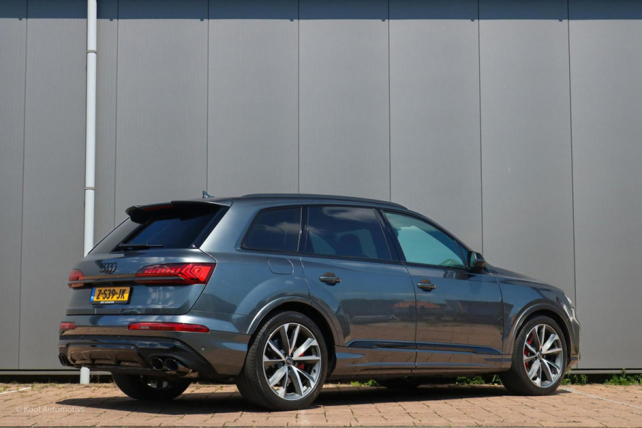 Audi Q7 60 TFSI e Quattro Competition | RS-Stoelen| B&O 3D | HUD | Matrix Laser | Massage | Trekhaak | Alcantara hemel | Softclose