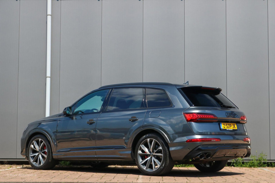 Audi Q7 60 TFSI e Quattro Competition | RS-Stoelen| B&O 3D | HUD | Matrix Laser | Massage | Trekhaak | Alcantara hemel | Softclose